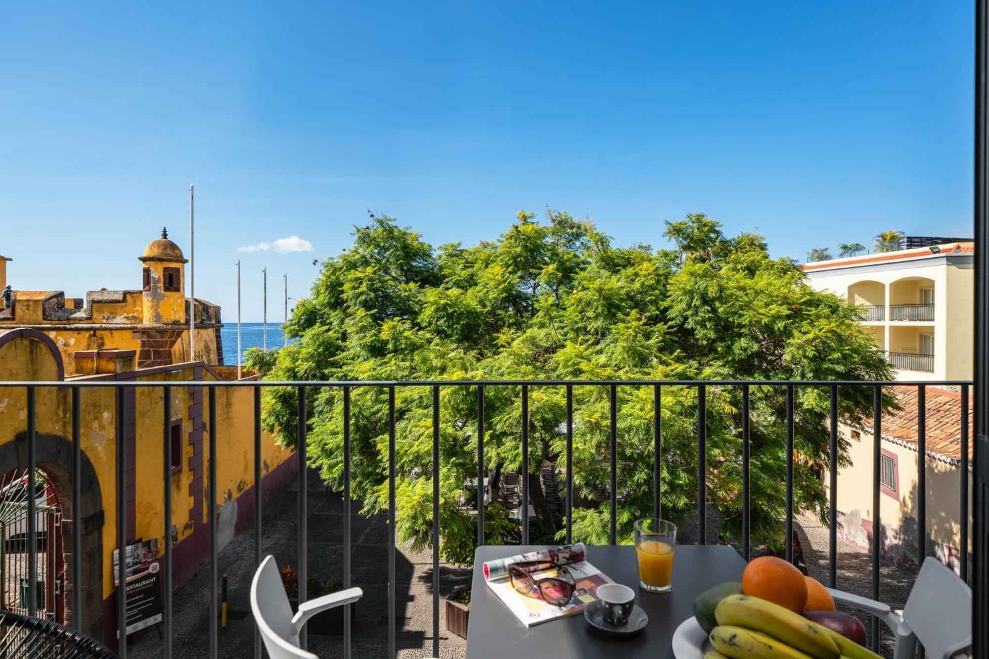 Fort Of Old Town Apartments By Ourmadeira Funchal  Buitenkant foto
